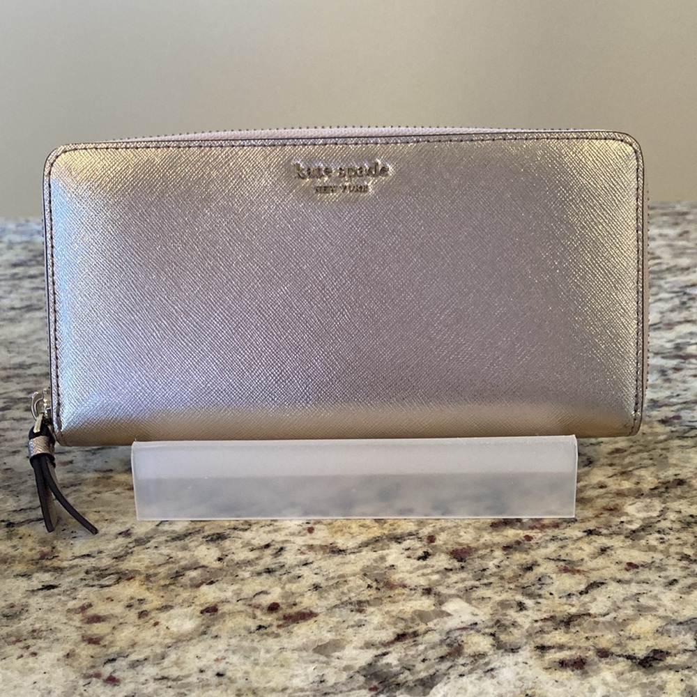 Kate Spade New York Metallic Zip Around Large Continental Wallet Clutch Like New